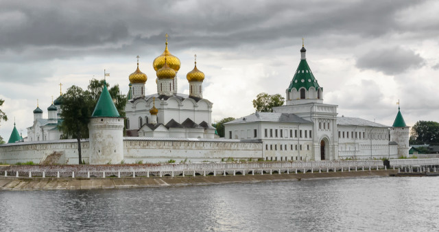 Для влюблённых в Кострому. Кострома – Красное-на-Волге – Сумароково.