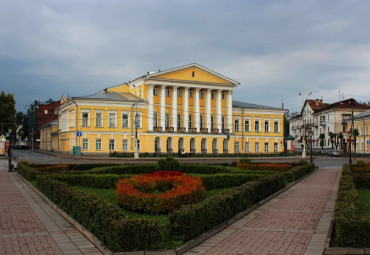 Для влюблённых в Кострому. Кострома – Красное-на-Волге – Сумароково.