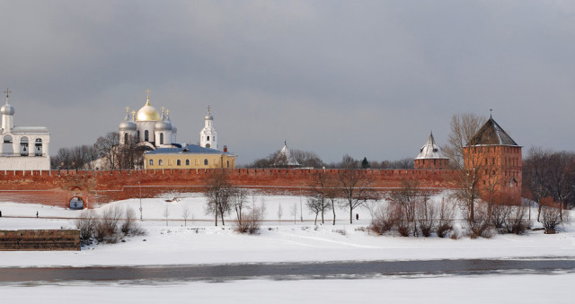 Новый год в Великом Новгороде - «Россия 3*» (на автобусе). Москва - Вышний Волочек - Великий Новгород - Валдай.