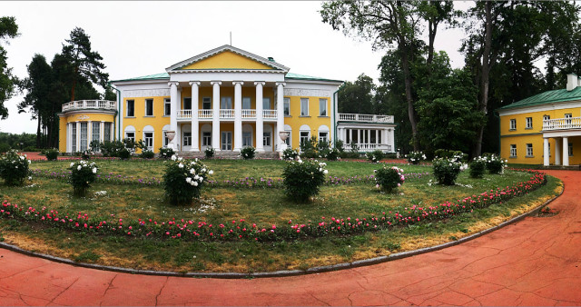 Сквозь время и лица. Москва - Горки Ленинские - Видное - Суханово.