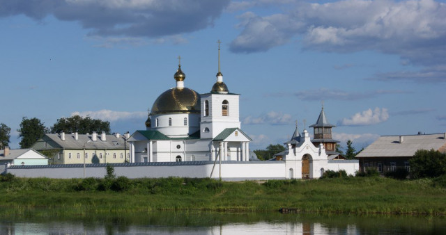 На ноябрьские: Псков – Остров – Пушкинские Горы – Изборск – Печоры.