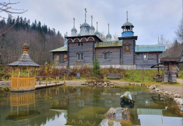 К хозяйке Медной Горы: сказы старого Урала. Ярославль - Нытва - Пермь - Кунгур - Березники - Усолье - Соликамск - Губаха - Чусовой - Лысьва.