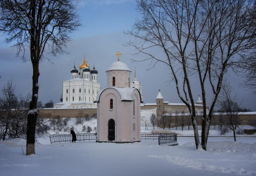 Рождество в Святых Горах. Ярославль - Пушкинские горы - Псков - Печоры - Изборск - Великий Новгород.