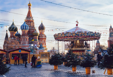 Новогодний сборный тур в Москву.