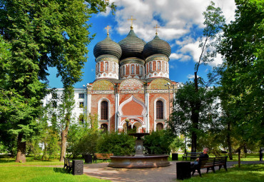 "Изразцовые чудеса столицы". Москва – Гончарная слобода – Крутицкое подворье – Замоскворечье – Андреевский монастырь