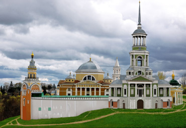 Тайны и легенды Ниловой Пустыни. Москва - Торжок - Василево - Медное - Тверь - Осташков - Нилова пустынь.