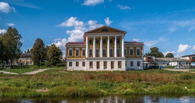 Провинция, ты тем и хороша. Москва - Венёв - Тула - Крапивна - Дубна.