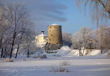 Путешествие вдоль реки Волхов (осень-зима). Великий Новгород - Старая Русса - Псков - Изборск- Печоры.