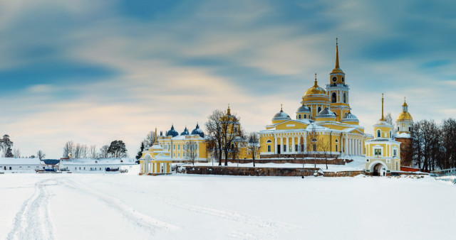 Стражи Северной Руси. Великий Новгород - Владимир - Москва - Торжок – Селигер - Нилова Пустынь – Валдай - Иверский монастырь – Псков - Изборск - Печоры - Пушкинские горы.