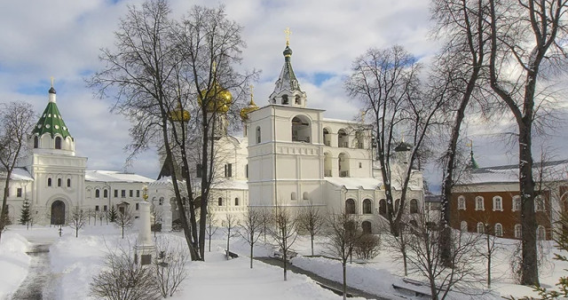 Кострома полна чудес. Москва - Кострома - Сумароково.