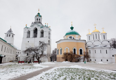 Тропический остров Золотого Кольца. Москва - Ярославль – Ростов Великий.