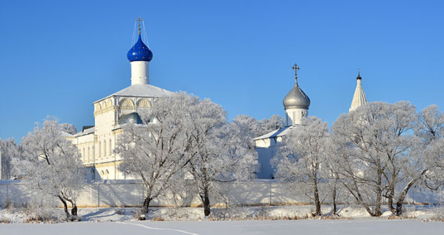 «Сладкий» Новый Год в Ярославле – «Ярославское подворье 3*» (на автобусе) + Дегустации. Москва - Переславль-Залесский - Ярославль - Кострома.