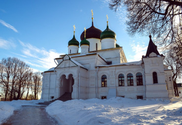 Новый год в Переславле-Залесском "Переславль" 3* (на автобусе). Москва - Сергиев Посад - Переславль-Залесский.