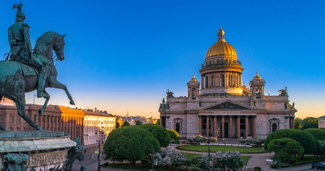 "Выходные в Санкт-Петербурге". Петергоф.