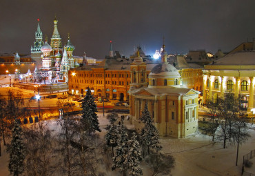 Новогодний сюжет. Москва.