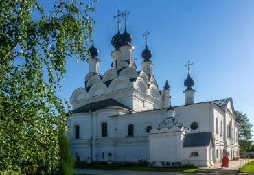 В былинный Муром - под покров святых Петра и Февронии. Москва.