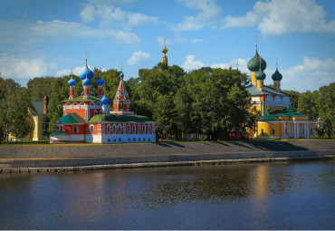 Углич - Калязин с водной прогулкой к затопленной колокольне. Москва.