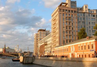 Улыбка Сталина. Тайны дома на Набережной. Москва.