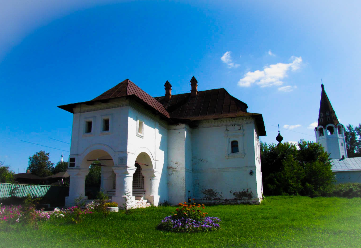 Дом купца Опарина.