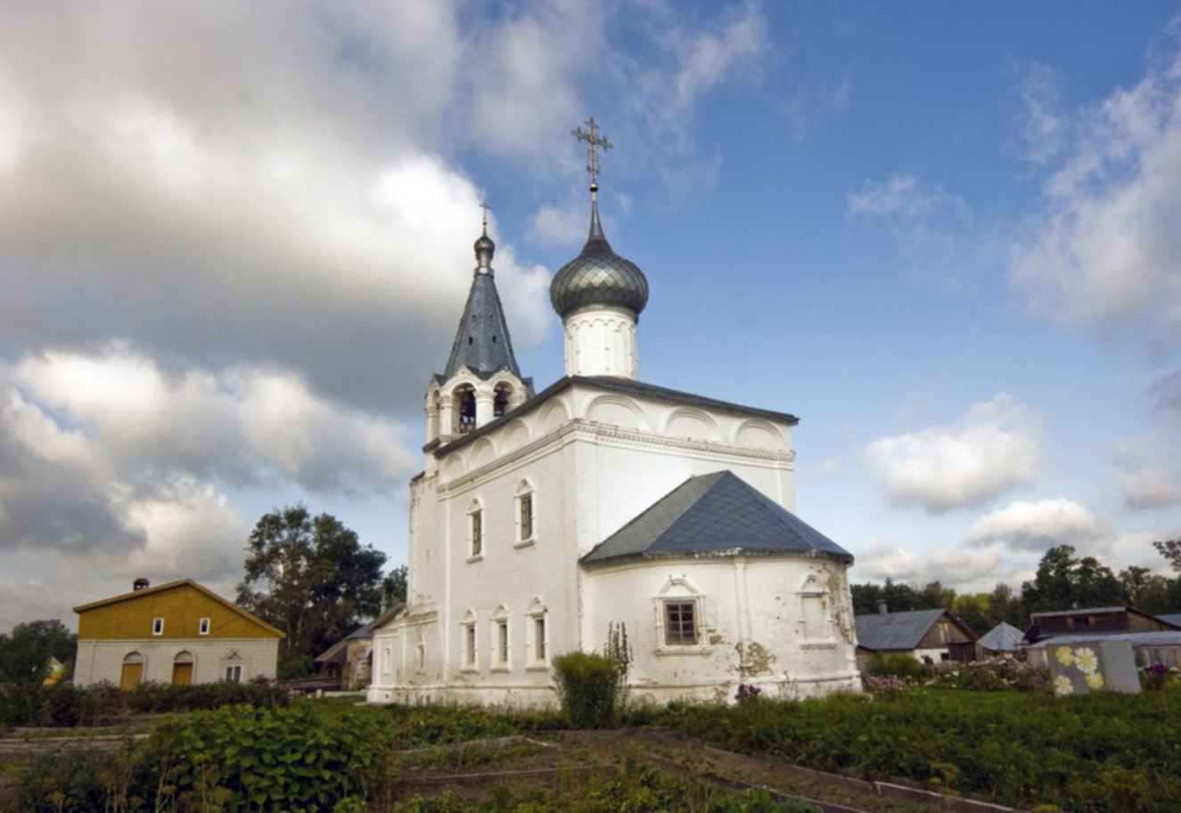 Знаменский епархиальный монастырь.