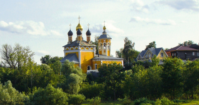 Николо-Набережная церковь.