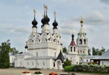 Свято-Троицкий женский монастырь.