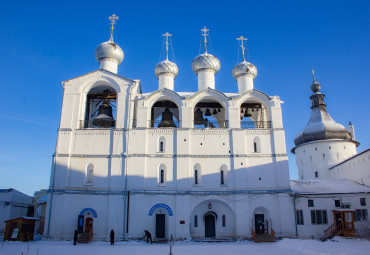 Тур: "Новогодняя сказка в Переславле-Залесском". Москва - Сергиев Посад — Переславль-Залесский — Ростов Великий.