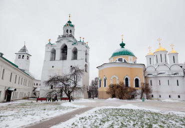 Тур Кострома - Ярославль на Новый год. Сумароково.