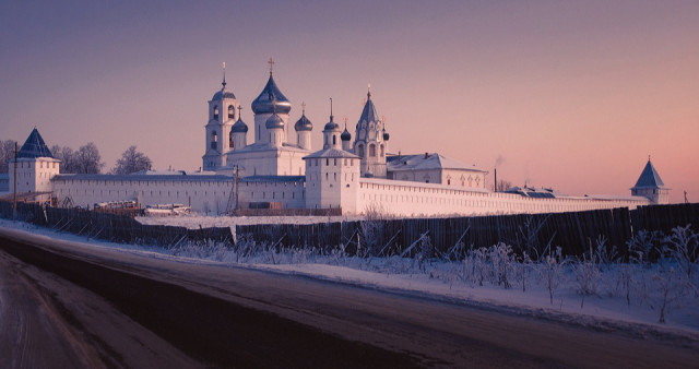 В гости к Снегурочке в Кострому. Москва - Переславль-Залесский - Ярославль - Ростов - Сумароково.