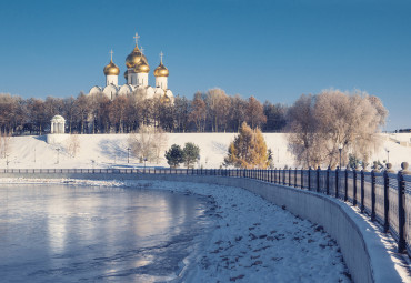 В гости к Снегурочке в Кострому. Москва - Переславль-Залесский - Ярославль - Ростов - Сумароково.