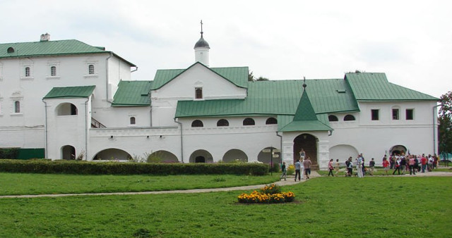 Архиерейские палаты Суздальского кремля