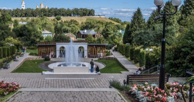 Патриарший сад — Цветущее сердце Владимира
