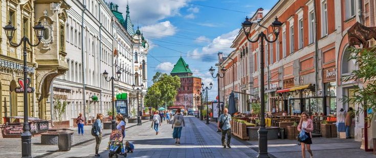 Большая Покровская улица — Главный пешеходный променад Нижнего