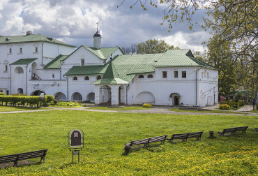 Архиерейские палаты Суздальского кремля