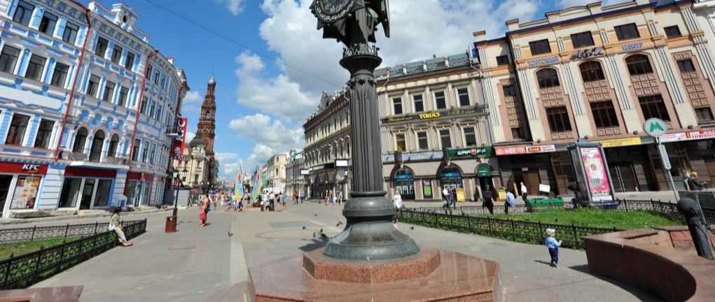 Улица Баумана: Казанский Арбат, где история встречается с весельем