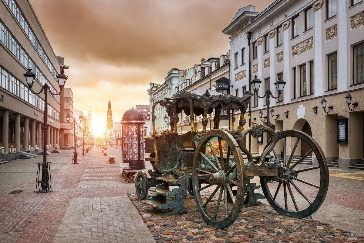 Улица Баумана: Казанский Арбат, где история встречается с весельем