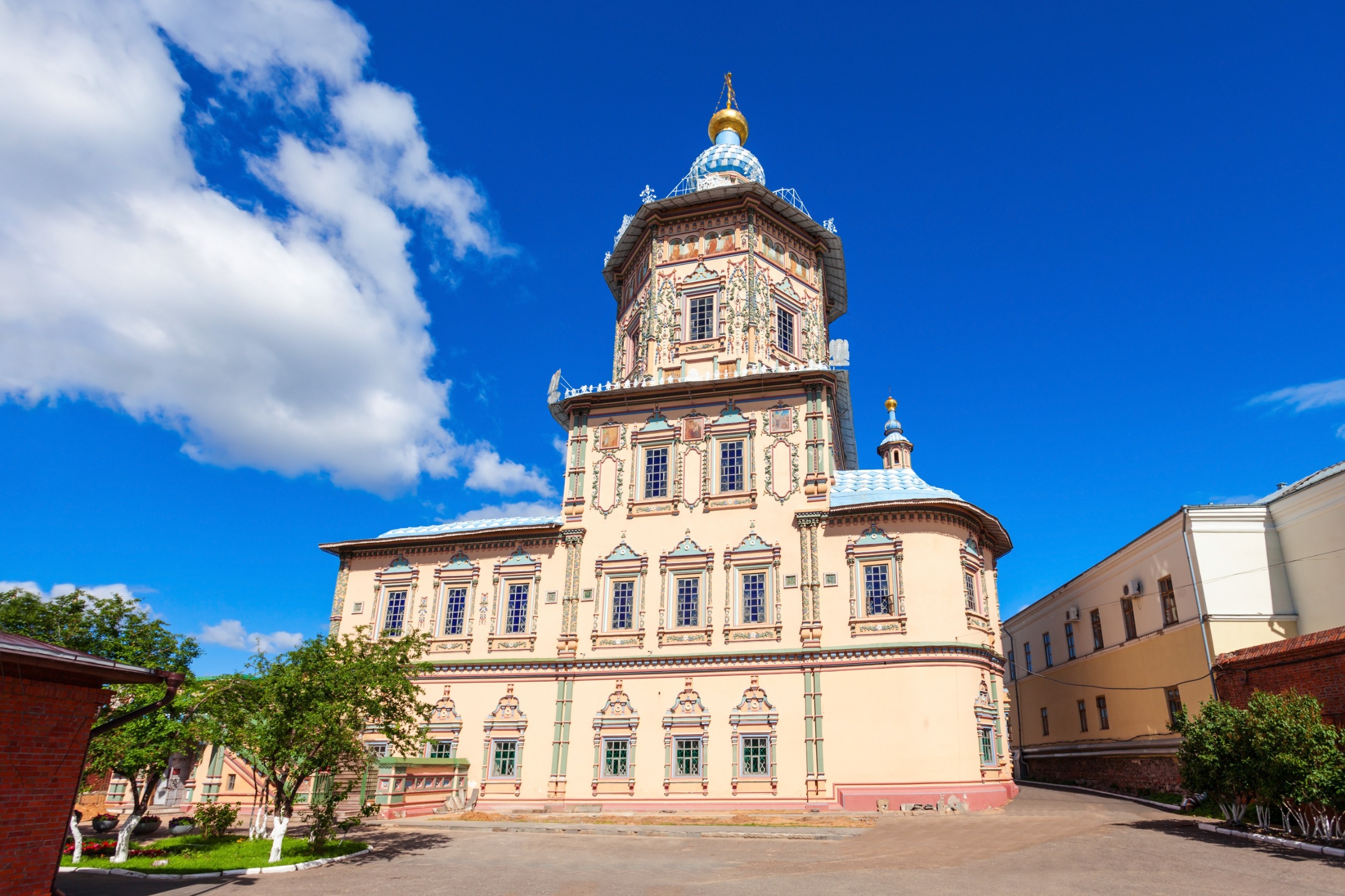 Петропавловский собор Казани: Подарок Петра I и шедевр русского барокко