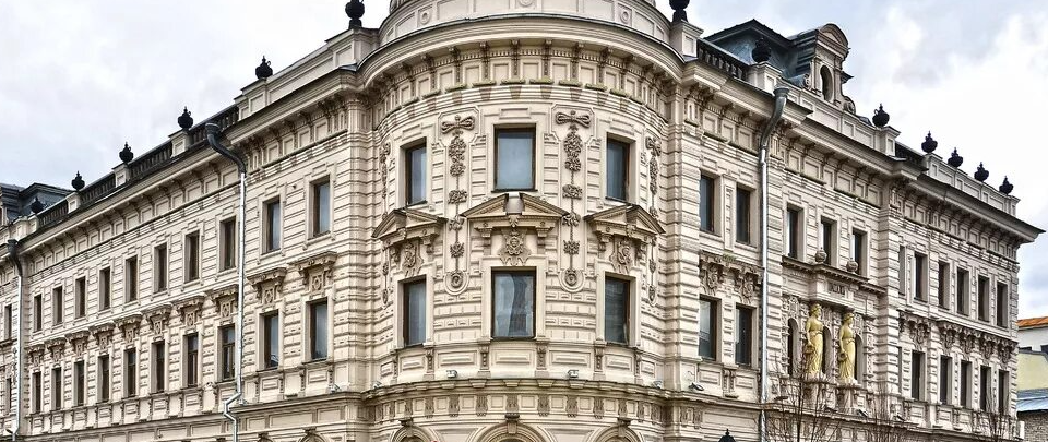 Александровский пассаж: Застывшая мечта о несбывшемся величии