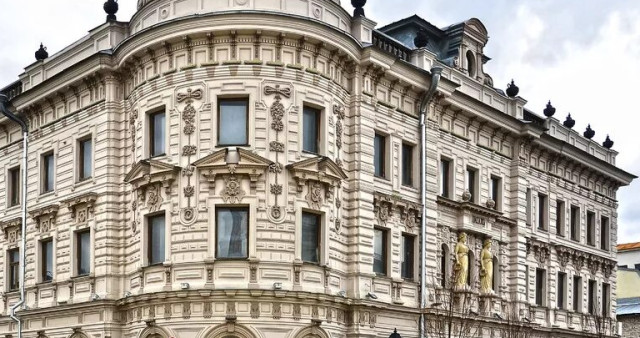 Александровский пассаж: Застывшая мечта о несбывшемся величии