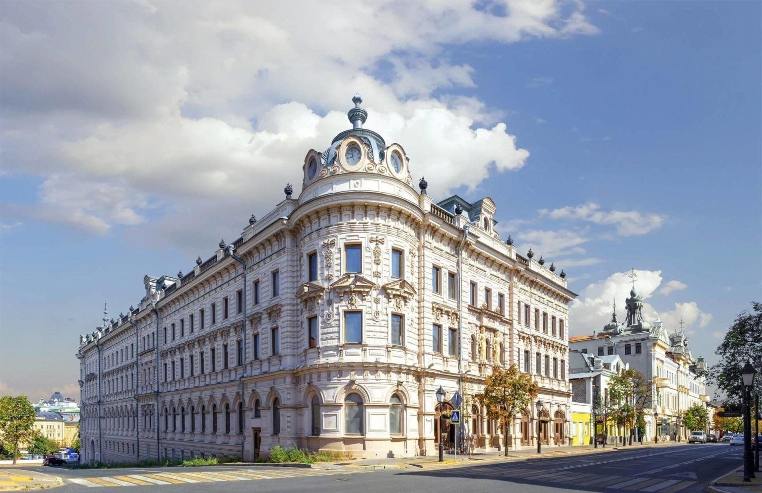 Александровский пассаж: Застывшая мечта о несбывшемся величии