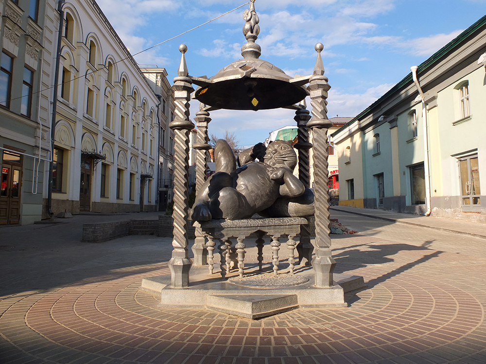 Бронзовая скульптура "Казанский кот"