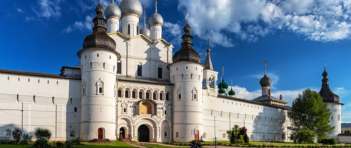 Воскресенская надвратная церковь Ростовского кремля