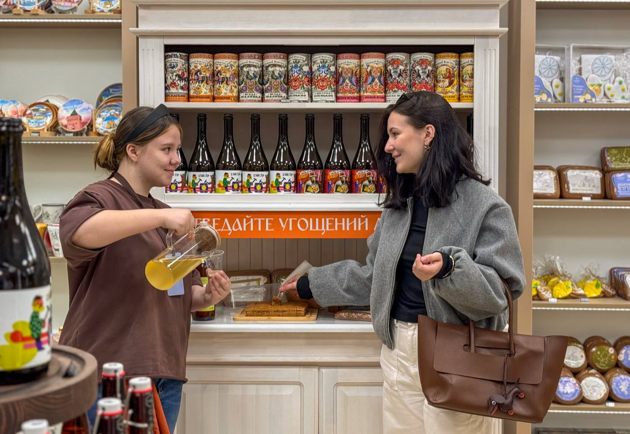 Магазин сувениров и подарков «Карманъ на Покровке, 27»