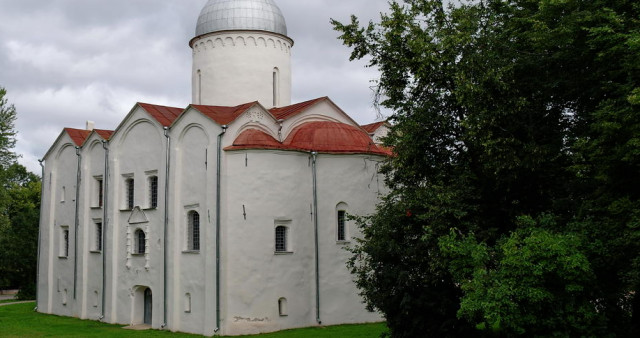 Церковь Иоанна Предтечи на Опоках