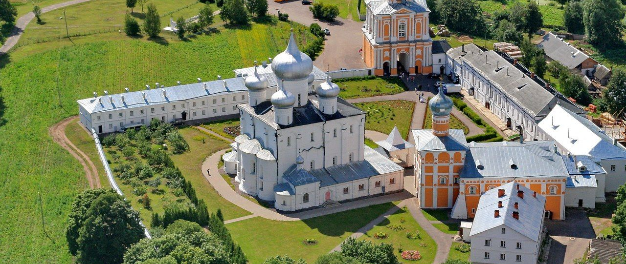 Варлаамо-Хутынский Спасо-Преображенский женский монастырь
