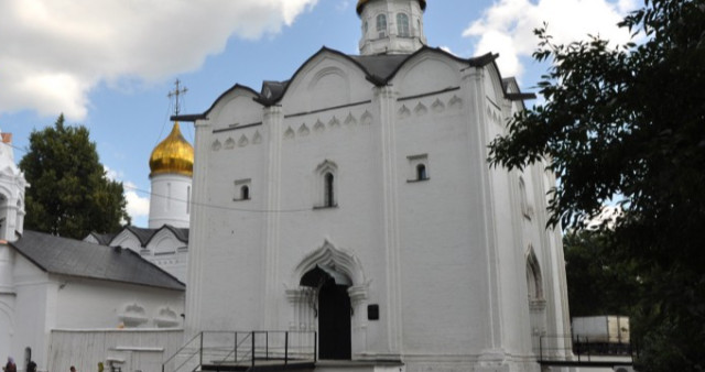 Введенская церковь: древнейший храм посада