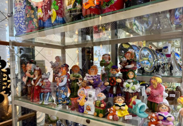 Магазин подарков "Суздальский коробейник"