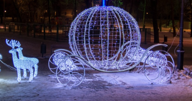 Новогодний Петербург + Новый год в Пскове. Сорокино – Изборск – Печоры.