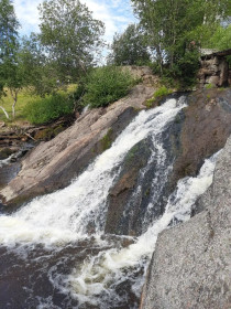 Экспедиция к лесным водопадам и к месторождению граната из Сортавала