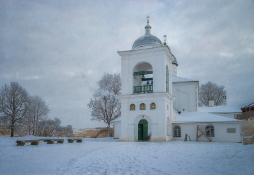 Новогодний Петербург + Новый год в Пушкинских Горах. Псков - Изборск.